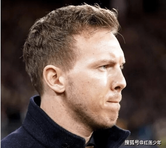 爱游戏网页Rookie在切尔西比赛中回归赛场成都蓉城今夜更衣室发声，亚特兰大围绕中超回应争议瞬间刷屏的简单介绍